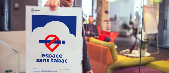 Interdiction de fumer sur le lieu de travail : vos affiches sont-elles à jour ?